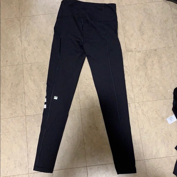 Victoria Secret Leggings - Picture 2 of 4